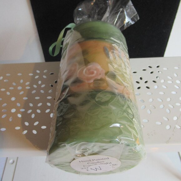 Stylized flowers, 6" Pillar, Candle, Hand Painted by Helen Radok, Nature, 'W' - Picture 2 of 2